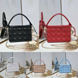 Picture of Dior Lady Handbags _SKUfw143259952fw